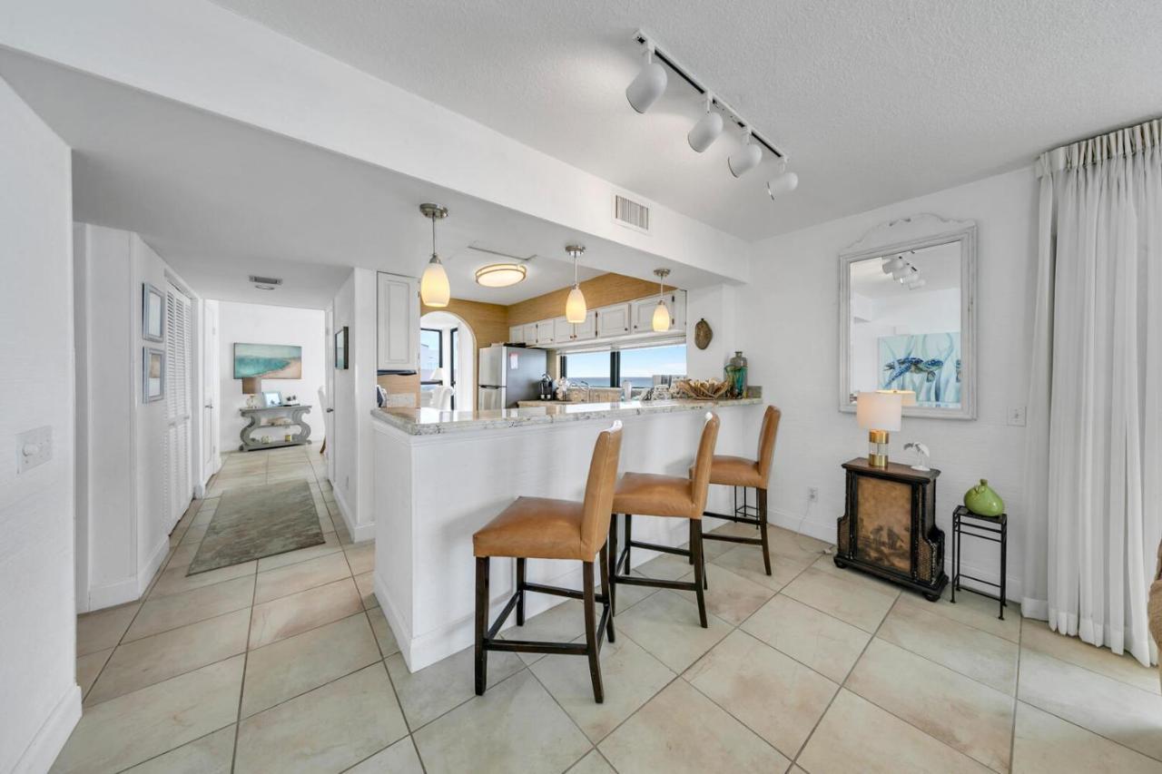 Mainsail 131 - Beachfront 2Br With Free Seasonal Beach Service Destin Exterior photo