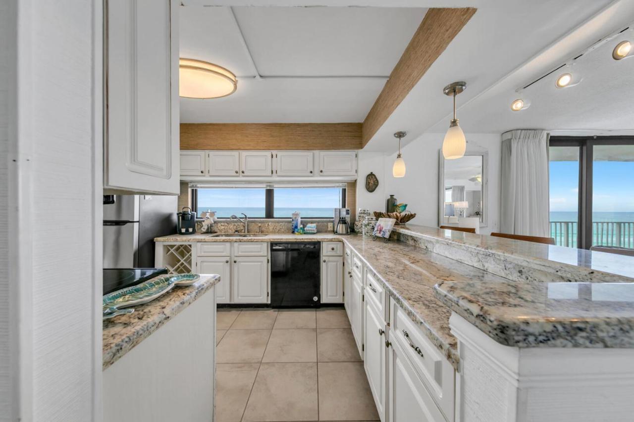 Mainsail 131 - Beachfront 2Br With Free Seasonal Beach Service Destin Exterior photo