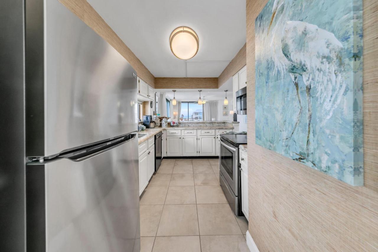Mainsail 131 - Beachfront 2Br With Free Seasonal Beach Service Destin Exterior photo